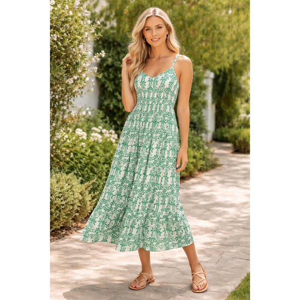 New SKIES ARE‎ BLUE Mathilde Green & White Floral Smocked Midi Dress G-018